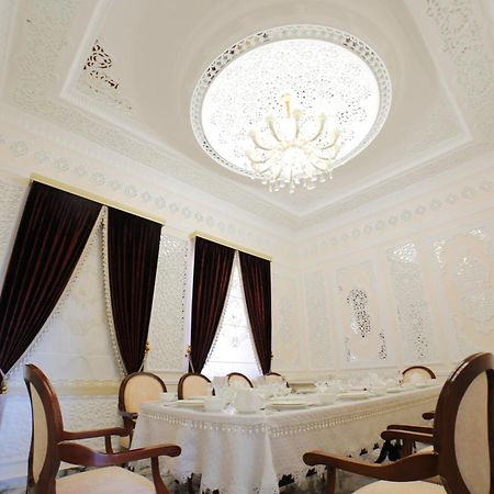 Bravolyuks Hotel Urgentj Eksteriør billede