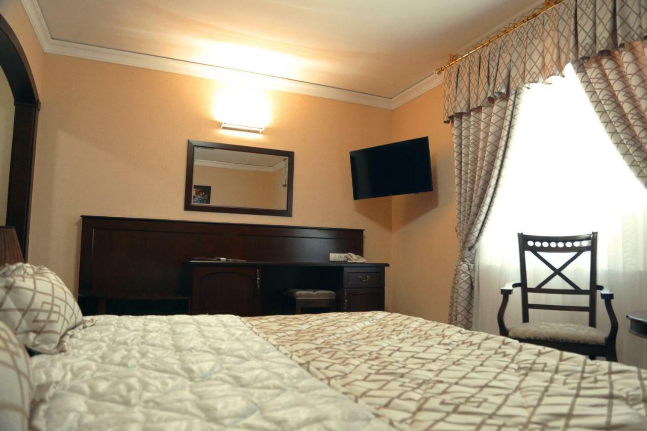 Bravolyuks Hotel Urgentj Eksteriør billede